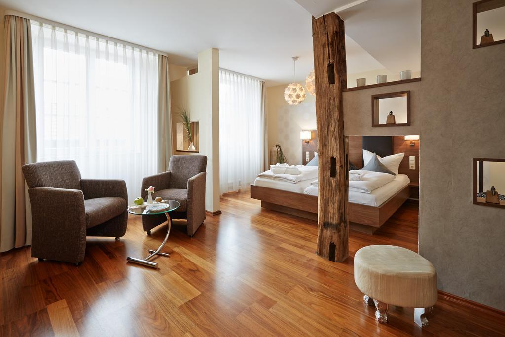 Die Reichsstadt - Hotel Spa Und Restaurant Gengenbach Ruang foto
